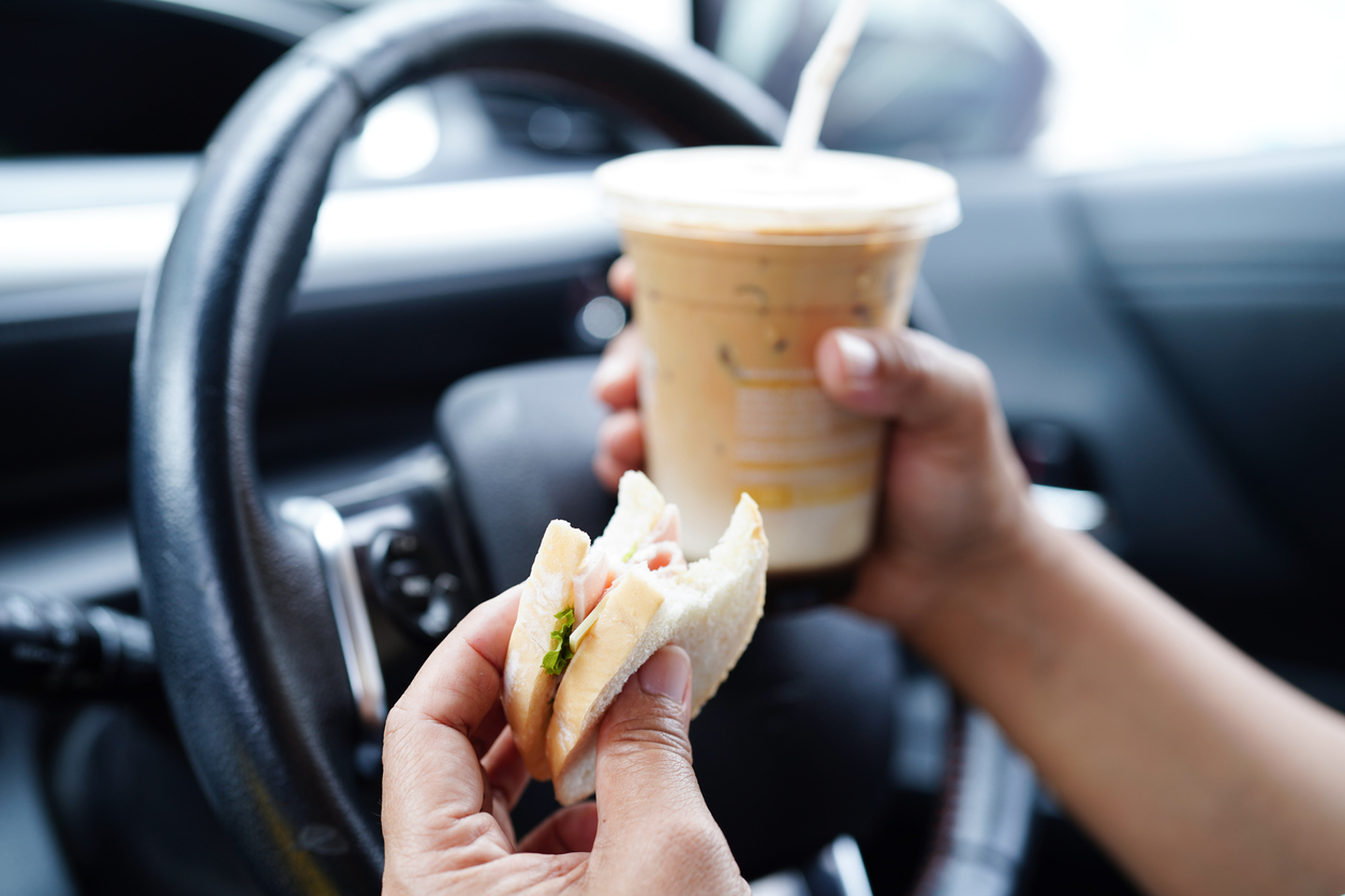 How Common Are Car Accidents Due to Eating While Driving in Miami, FL?