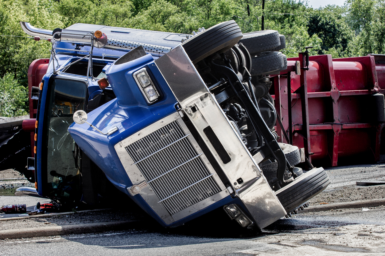 Jackknife Truck Accidents in Miami: All You Need to Know
